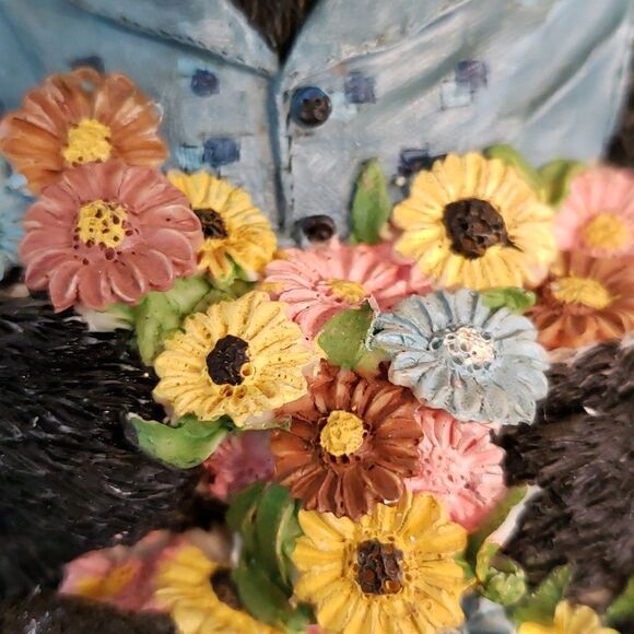 Vintage Bear Family Resin Figurines - Picture 2 of 8